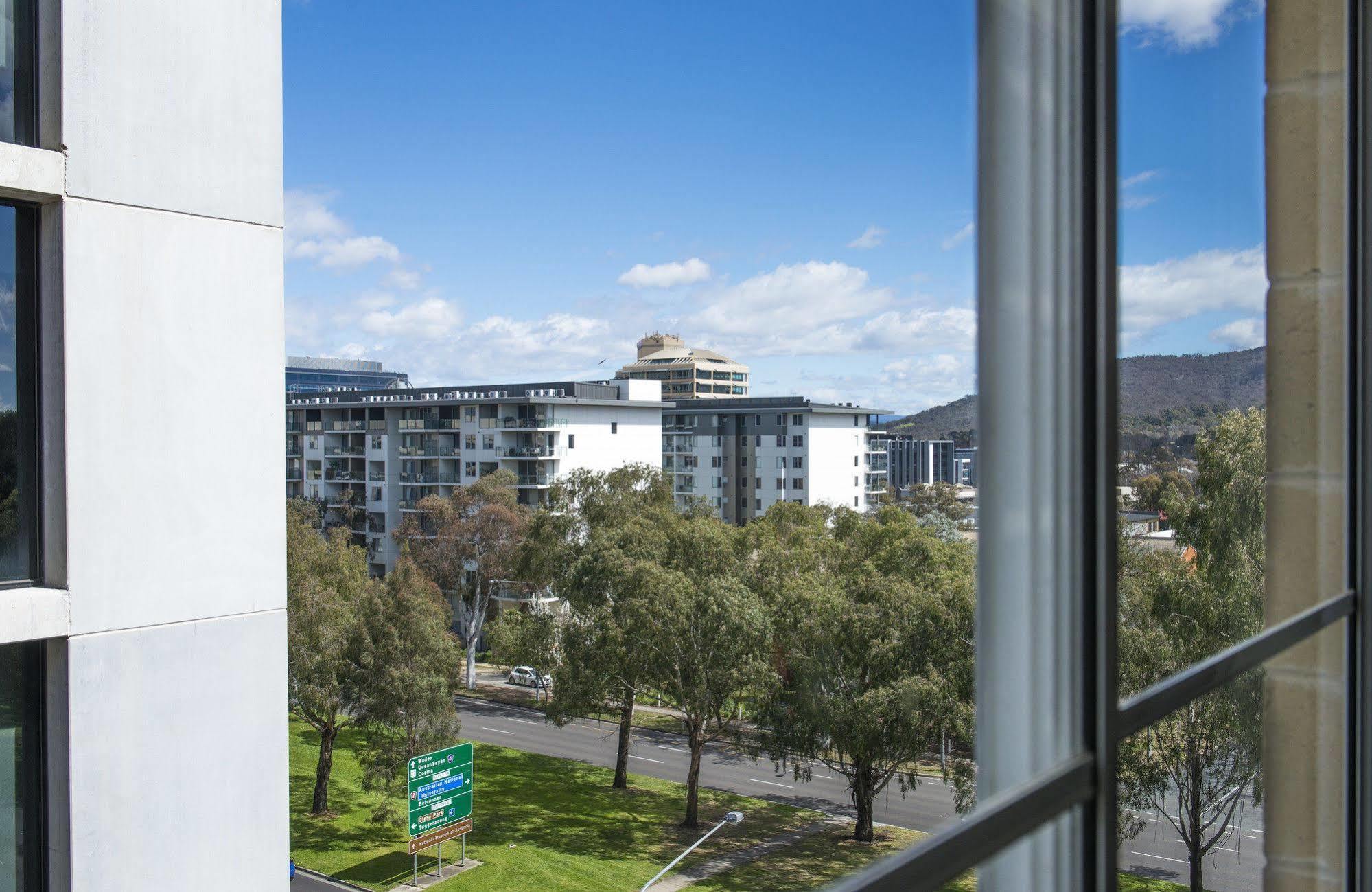 Апарт готель Mantra On Northbourne Канберра Екстер'єр фото